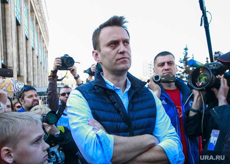 Навальный Германия