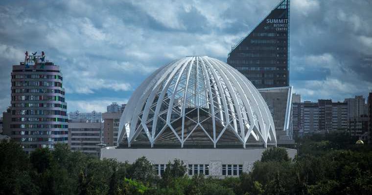 екатеринбург взорваласась машина баллон ожоги