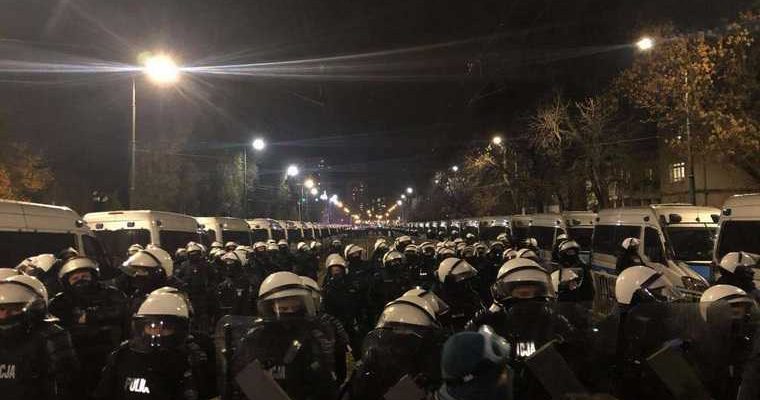 Польша полиция кордон протесты аборты
