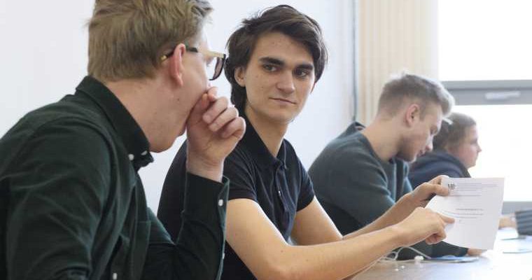 ректор вуза Анатолий Александров