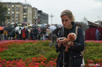 Соболь подставляется под скандал