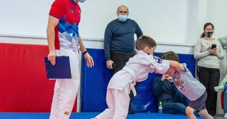 Челябинск ЧЭМК бесплатная школа дзюдо Денис Ярцев фото