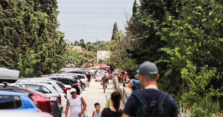 В дворец из расследования навального могут открыться экскурсии