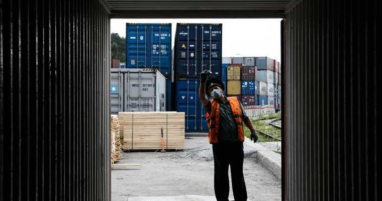 таможня взятки уголовное дело Екатеринбург