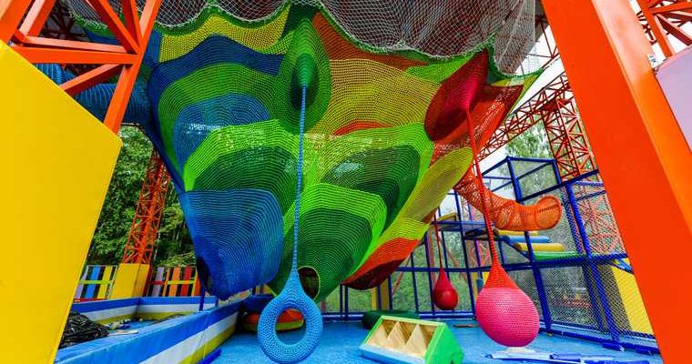 деть аттракцион