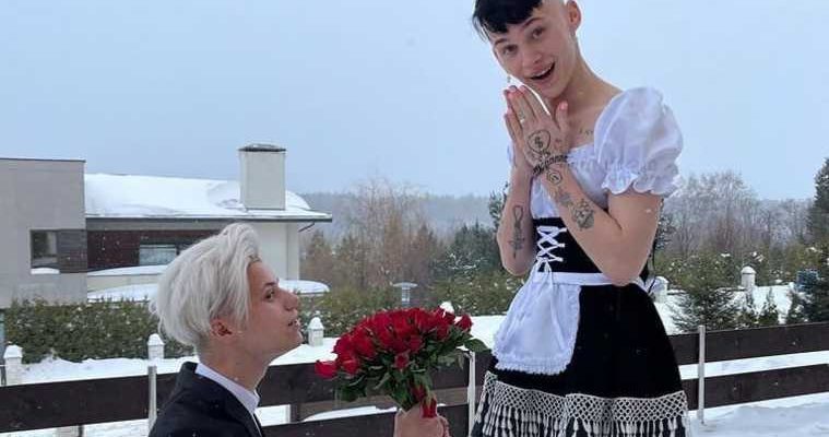 Соцсети взорвали фото Дани Милохина в женском платье