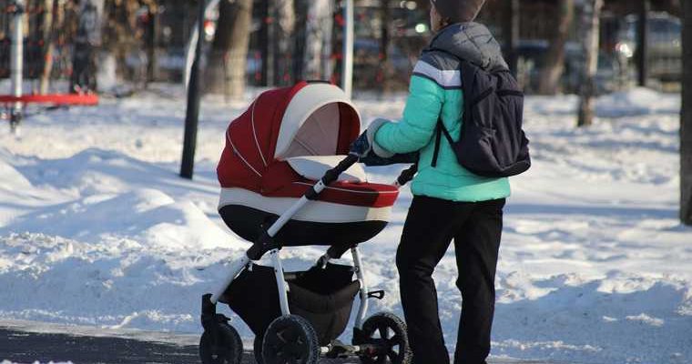 провекрка сбил женщину с коляской водитель иномарки видео уголовно дело