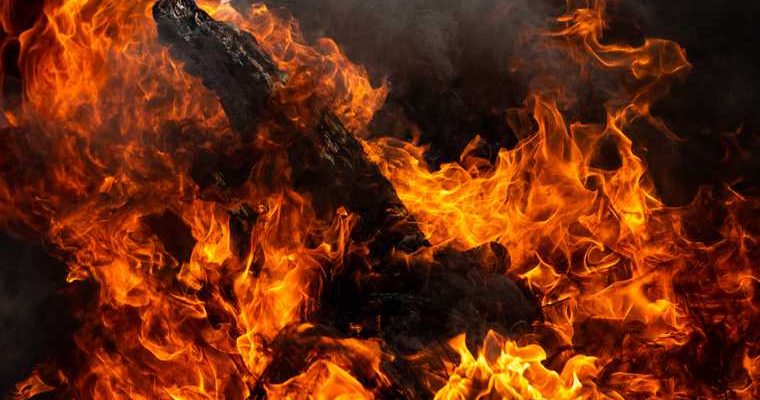 ирак багдад больница взрыв пожар аль хатиб