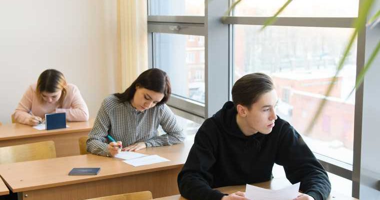 Госдума студенты