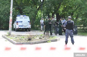 мужчина напал с ножом перестрелка ЖД вокзал Екатеринбург