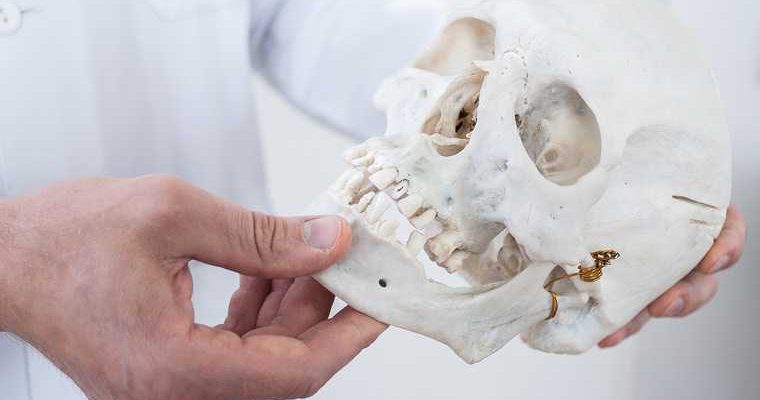 приступы мигрени