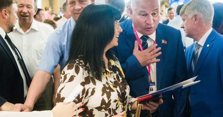 глава Тавды Виктор Лачимов отставка Свердловская область