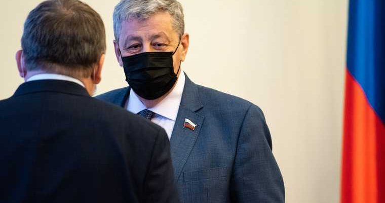 сенатор Аркадий Чернецкий Свердловская область отставка