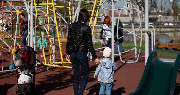 родители дети поездка за рубеж запрет